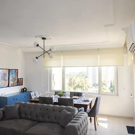 Melissas Lara Apartment Antalya